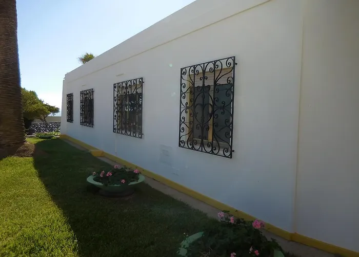 Bed & Breakfast Casa Tres Palmeiras Portimão