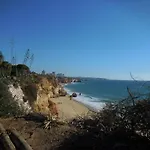 Casa Tres Palmeiras Bed & Breakfast *