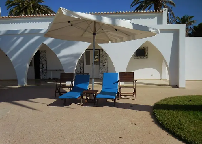 Bed & Breakfast Casa Tres Palmeiras Portimão